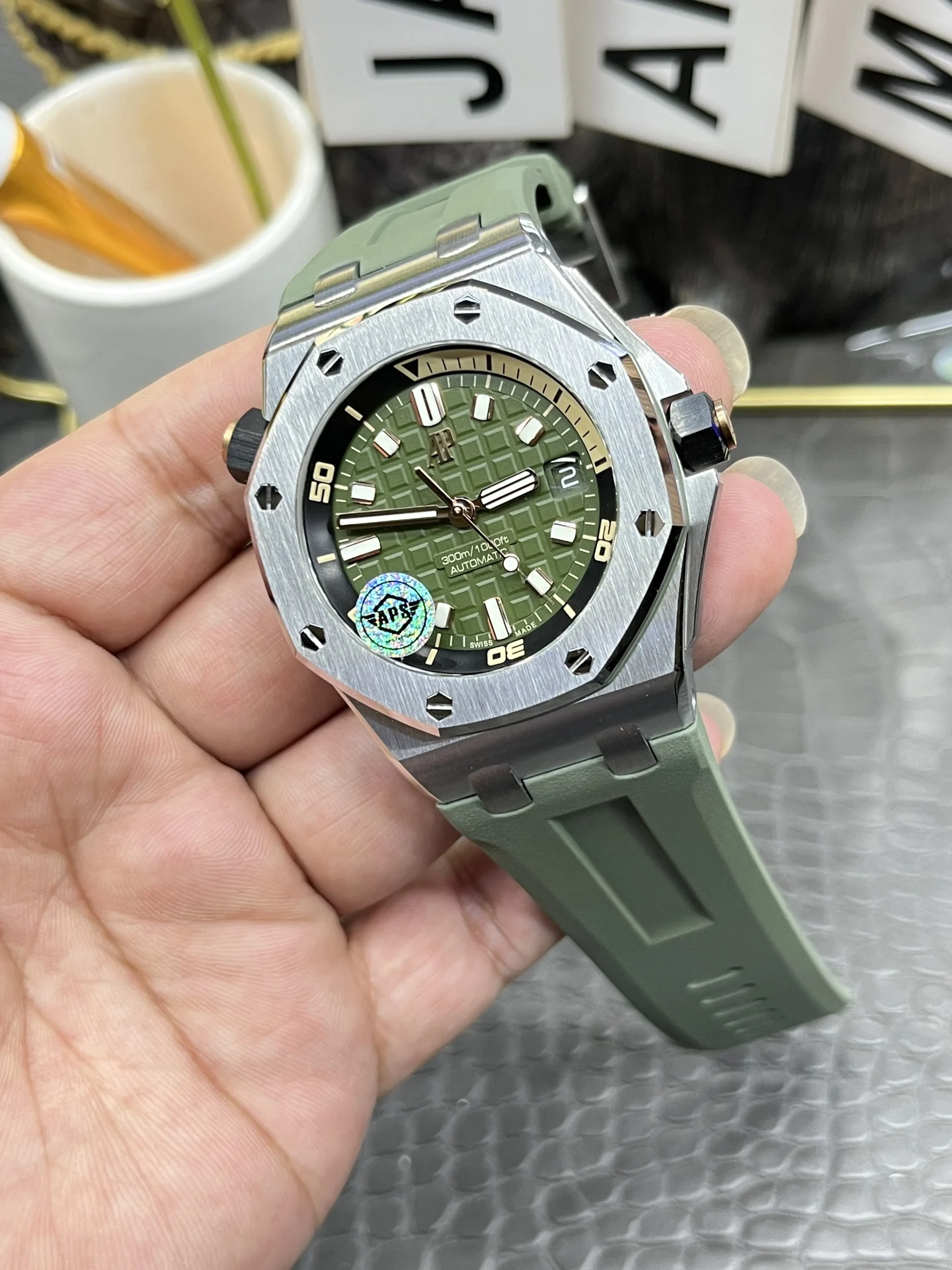 Audemars Piguet Royal Oak 15720ST — photographed off the sweep