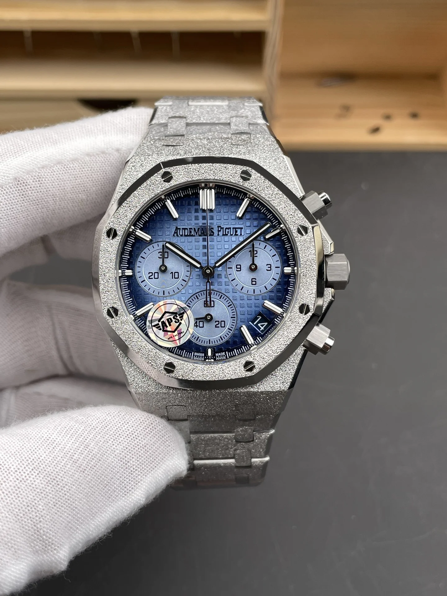 Audemars Piguet Royal Oak 26240 — photographed off the sweep