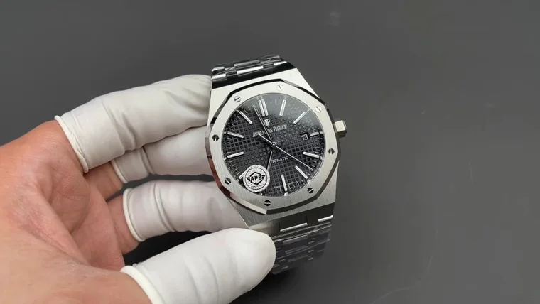 Audemars Piguet Royal Oak Black Dial 15400 41mm