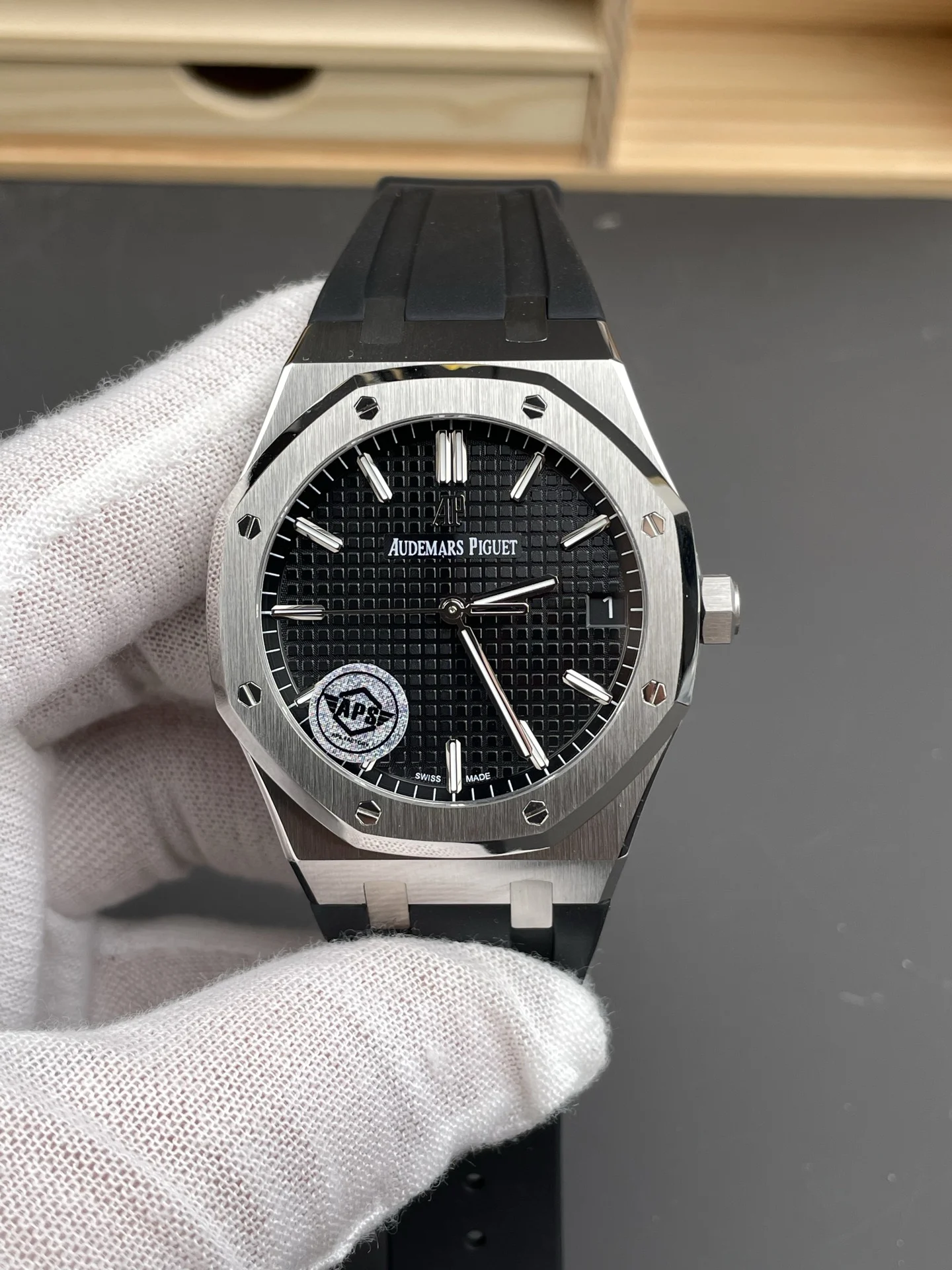 Audemars Piguet Royal Oak Black Dial 15500 — photographed off the sweep