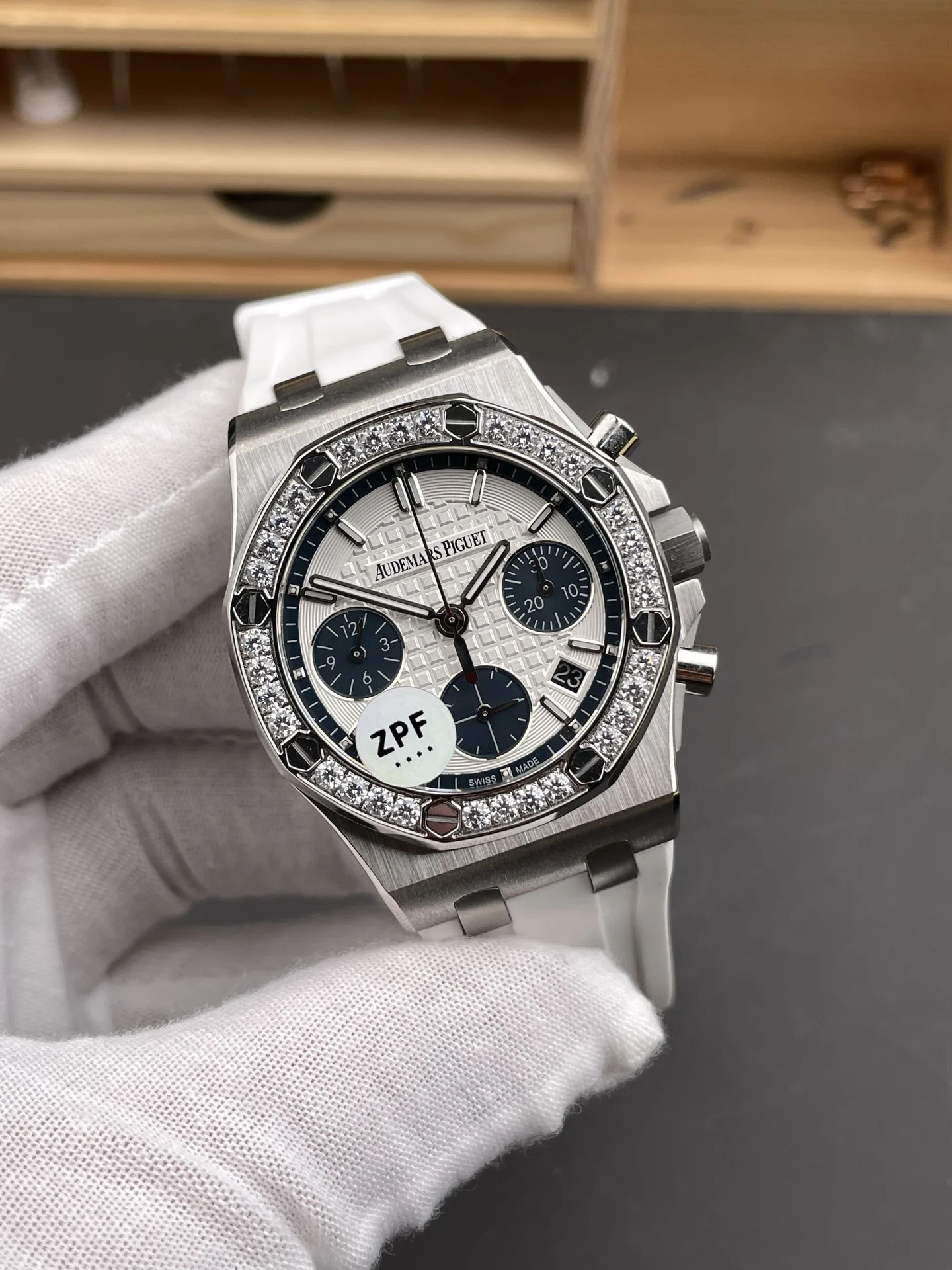 Audemars Piguet Royal Oak Blue Dial 26231 — photographed off the sweep