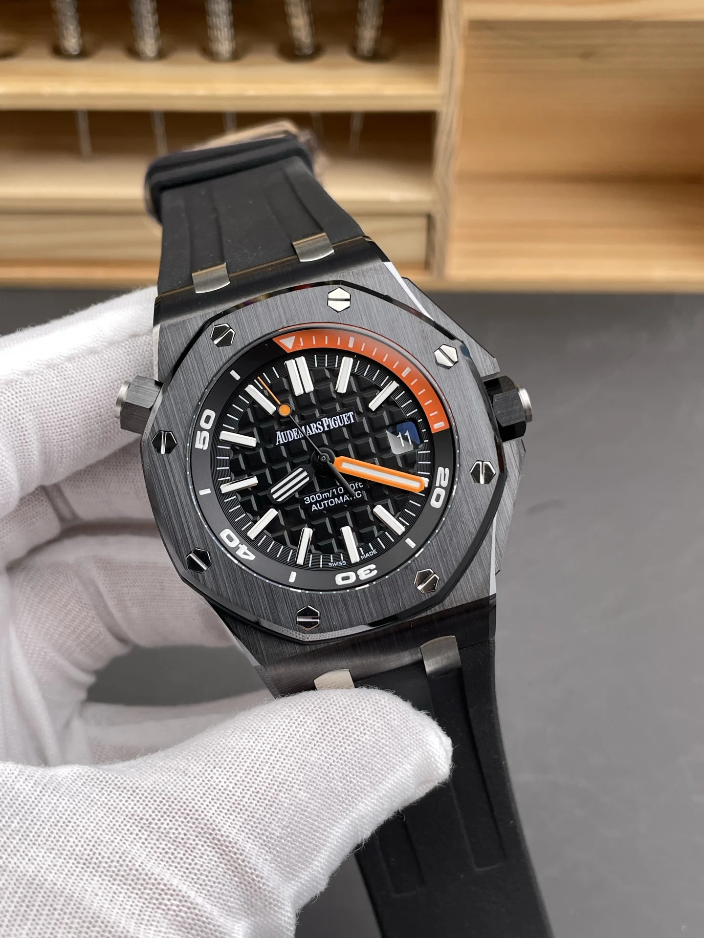 Audemars Piguet Royal Oak Ceramic Black Dial 15707 — photographed off the sweep