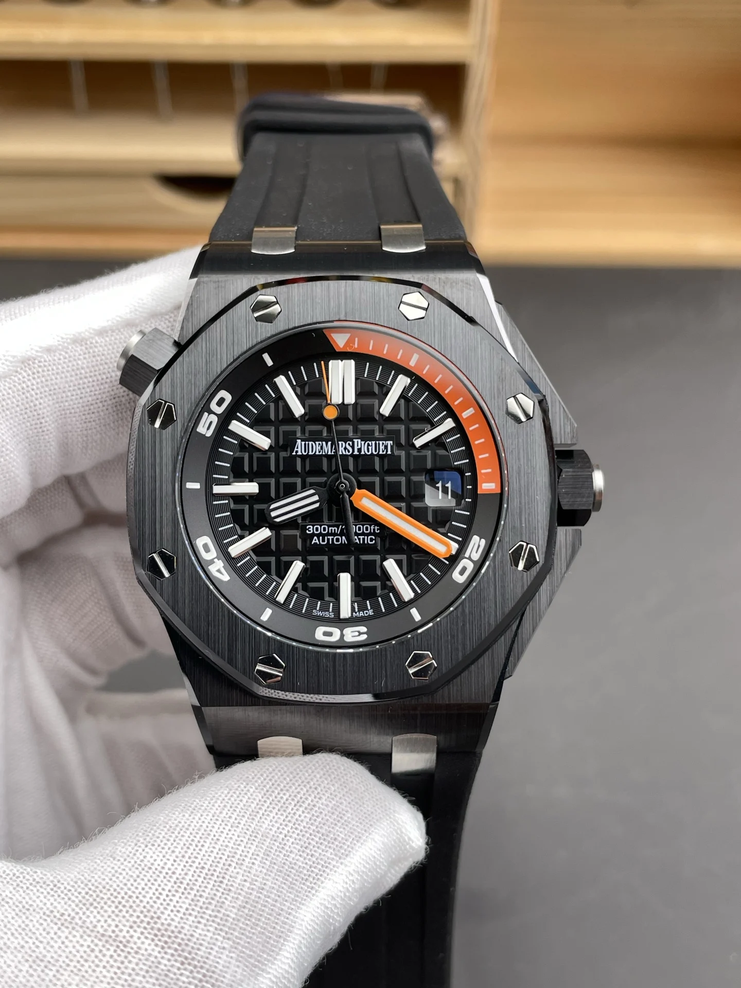 Audemars Piguet Royal Oak Ceramic Black Dial 15707 — photographed off the sweep