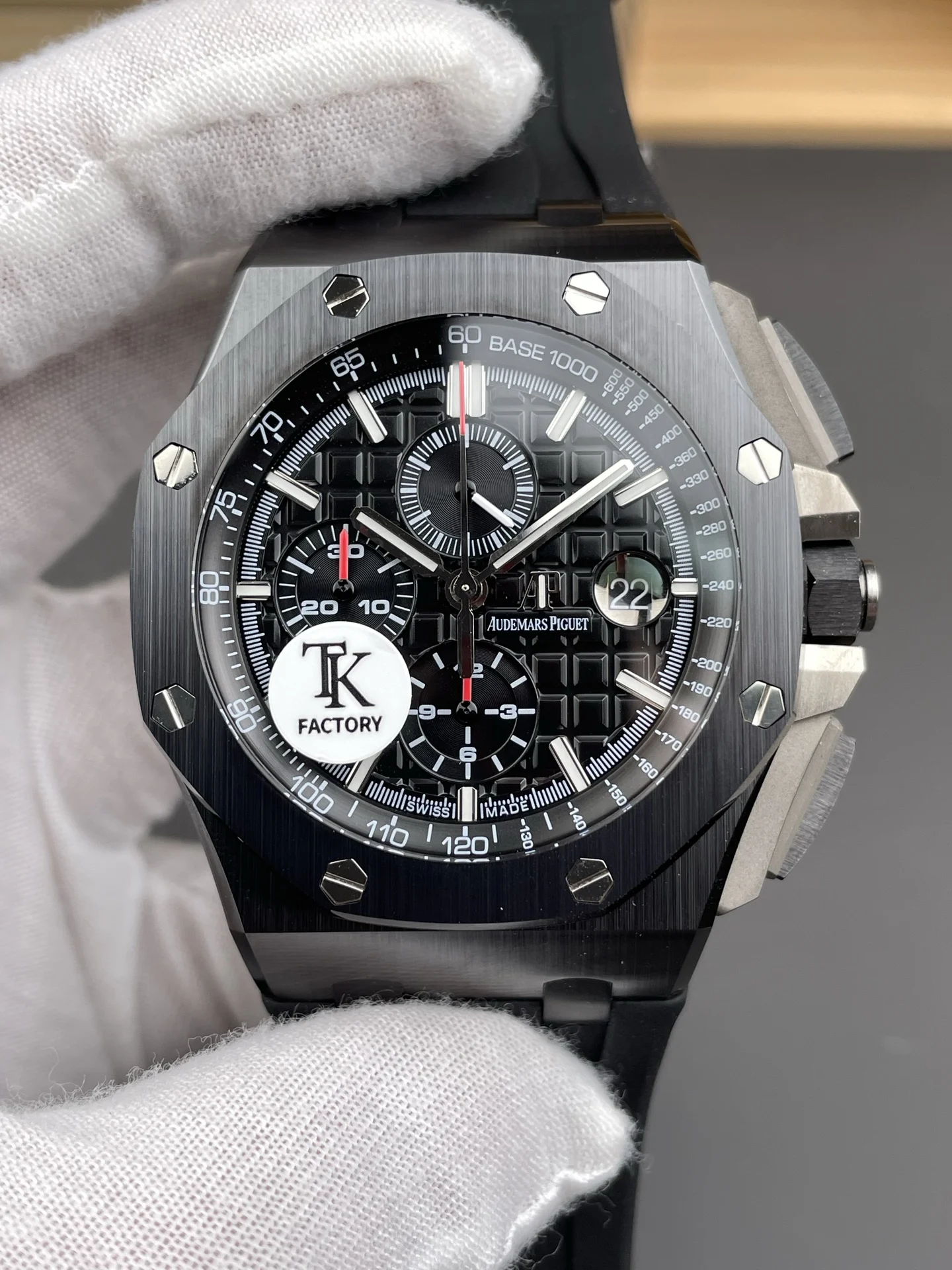 Audemars Piguet Royal Oak Ceramic Black Dial 26402 44mm — photographed off the sweep
