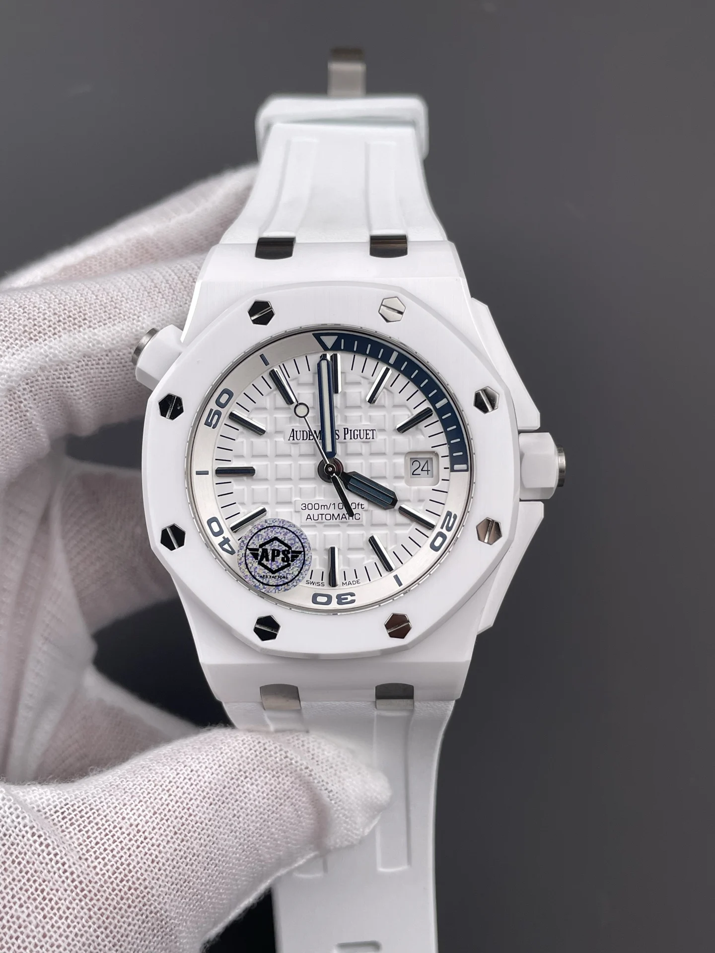 Audemars Piguet Royal Oak Ceramic White Dial 15707 42mm — photographed off the sweep
