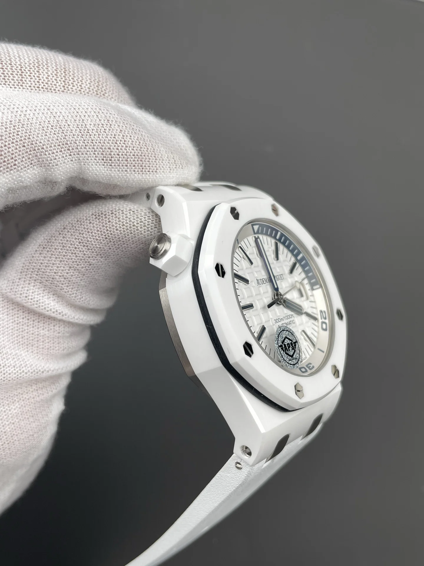 Audemars Piguet Royal Oak Ceramic White Dial 15707 42mm — photographed off the sweep