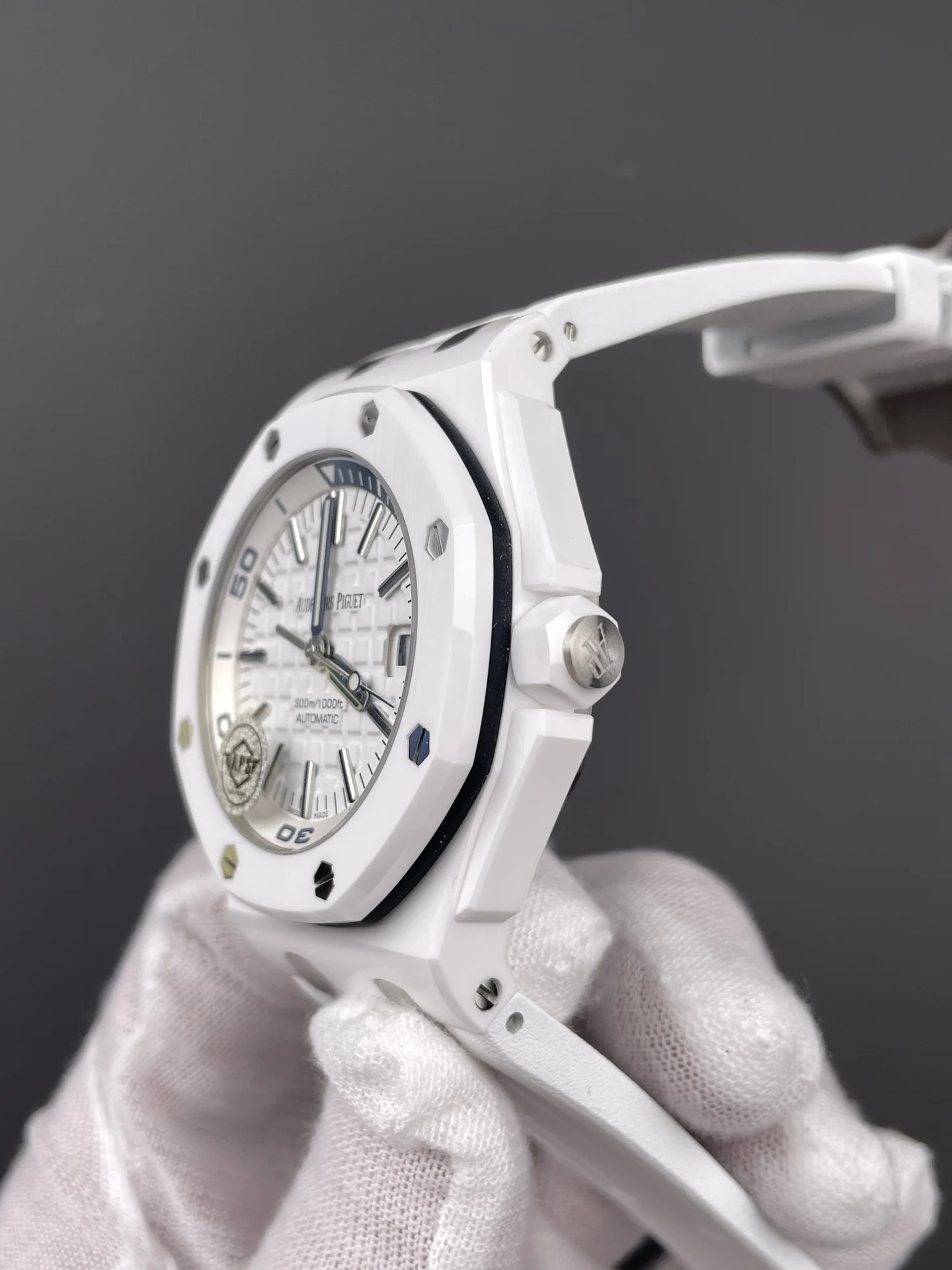 Audemars Piguet Royal Oak Ceramic White Dial 15707 42mm — photographed off the sweep