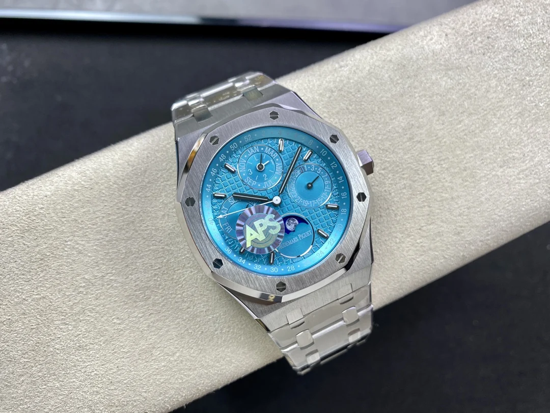 Audemars Piguet Royal Oak Moon Phase 26574 — photographed off the sweep