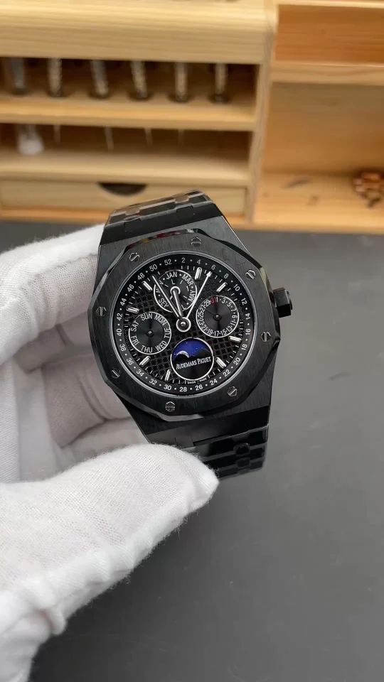Audemars Piguet Royal Oak Moon Phase Ceramic Black Dial 26579 41mm
