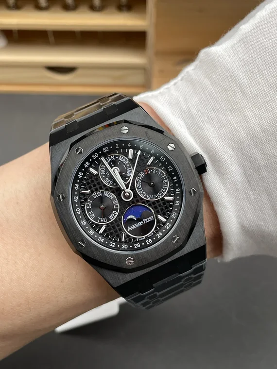 Audemars Piguet Royal Oak Moon Phase Ceramic Black Dial 26579 41mm
