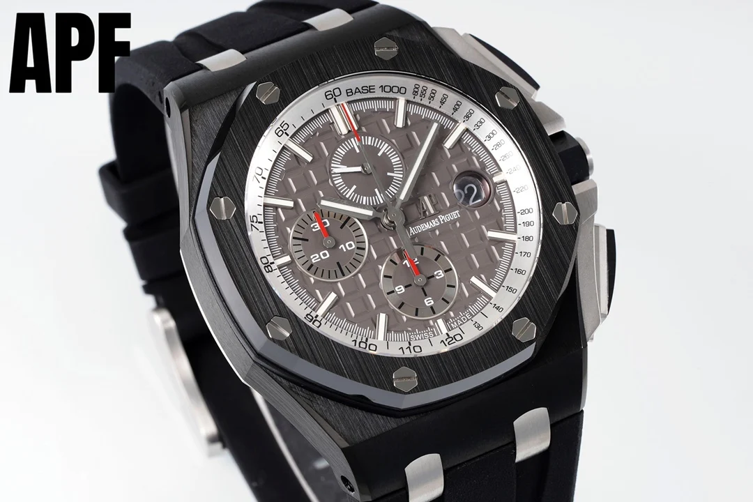 Audemars Piguet Royal Oak Offshore 26405 — photographed off the sweep