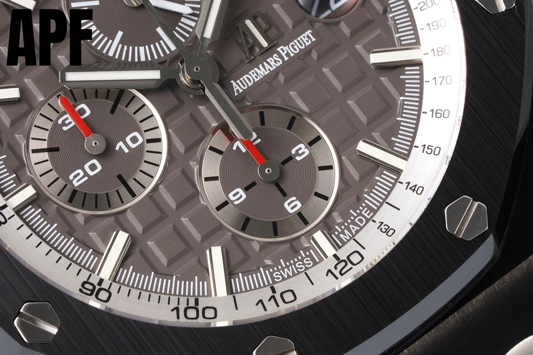 Audemars Piguet Royal Oak Offshore 26405 — photographed off the sweep