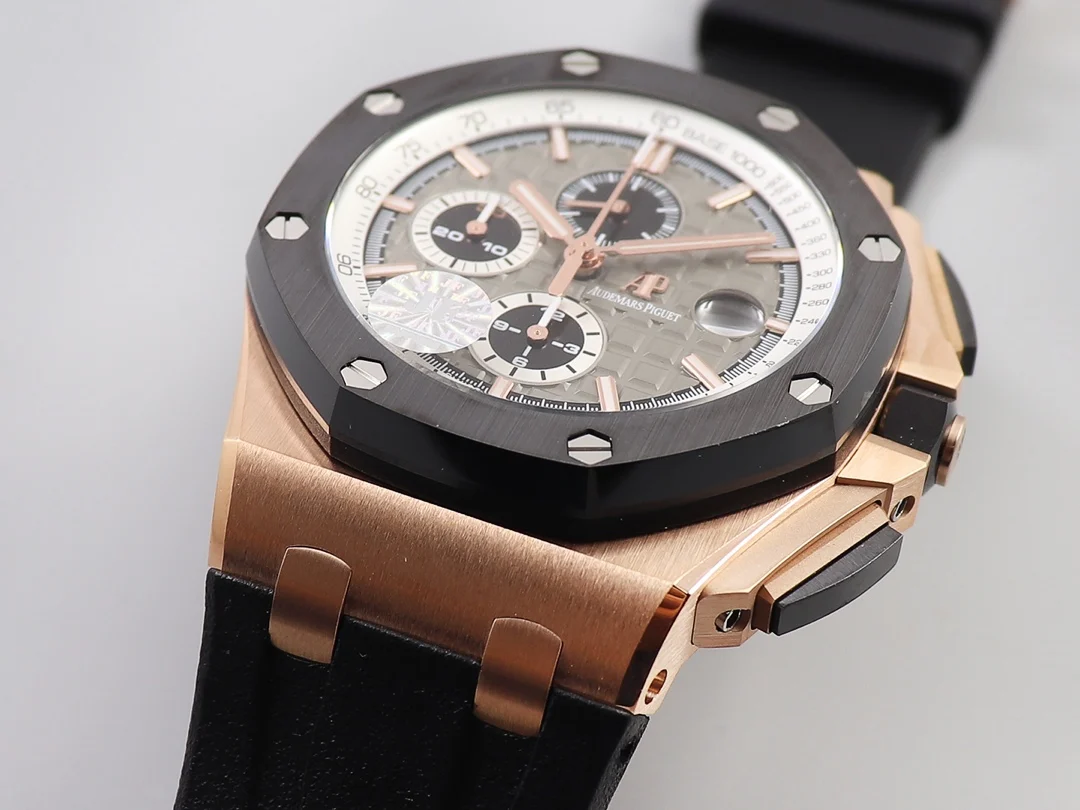 Audemars Piguet Royal Oak Offshore 26416RO — photographed off the sweep
