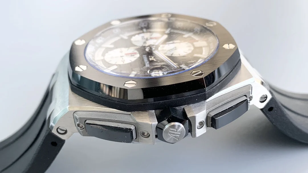 Audemars Piguet Royal Oak Offshore Ceramic — photographed off the sweep