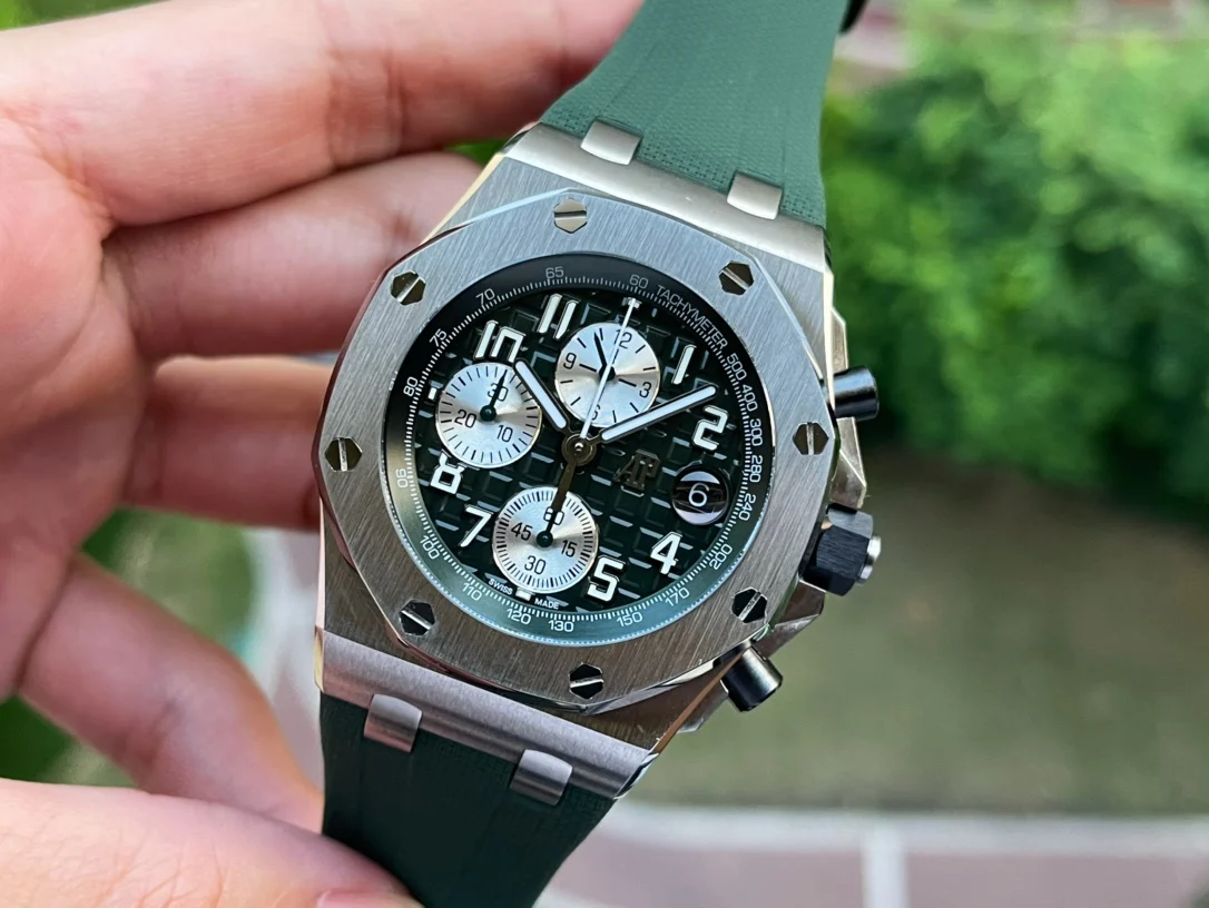 Audemars Piguet Royal Oak Offshore Ceramic 26238 — photographed off the sweep