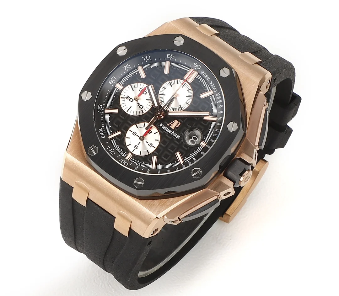 Audemars Piguet Royal Oak Offshore Ceramic — detail
