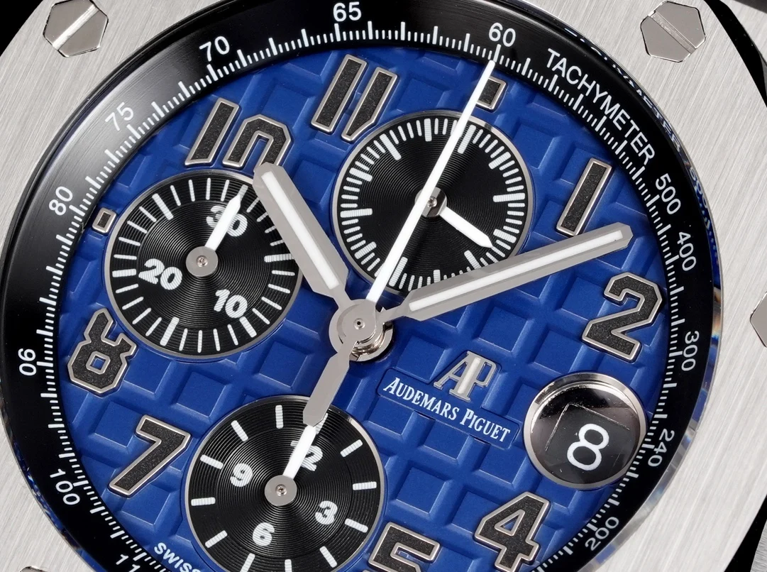 Audemars Piguet Royal Oak Offshore Chocolate 26470 — photographed off the sweep