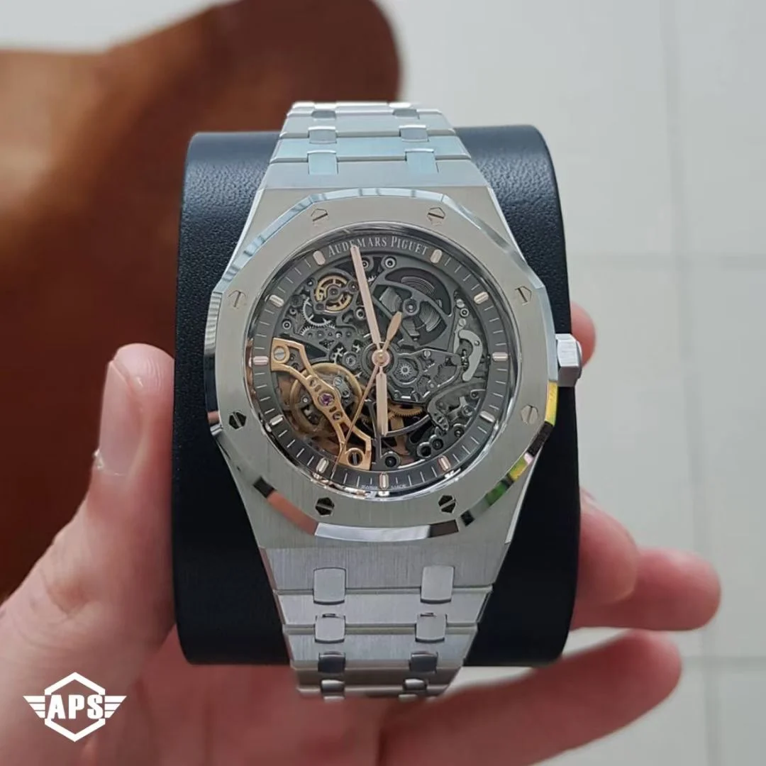 Audemars Piguet Royal Oak Offshore Rose Gold Grey Dial 15407ST.OO.1220ST.01 41mm — photographed off the sweep