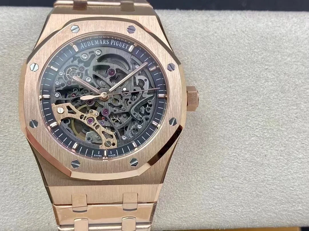 Audemars Piguet Royal Oak Offshore Rose Gold Grey Dial 15407ST.OO.1220ST.01 41mm — photographed off the sweep
