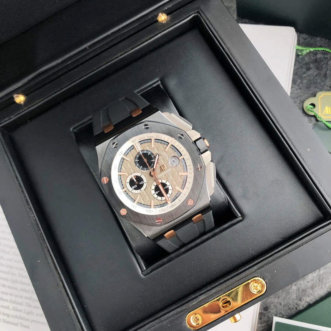Audemars Piguet Royal Oak Offshore Steel — photographed off the sweep