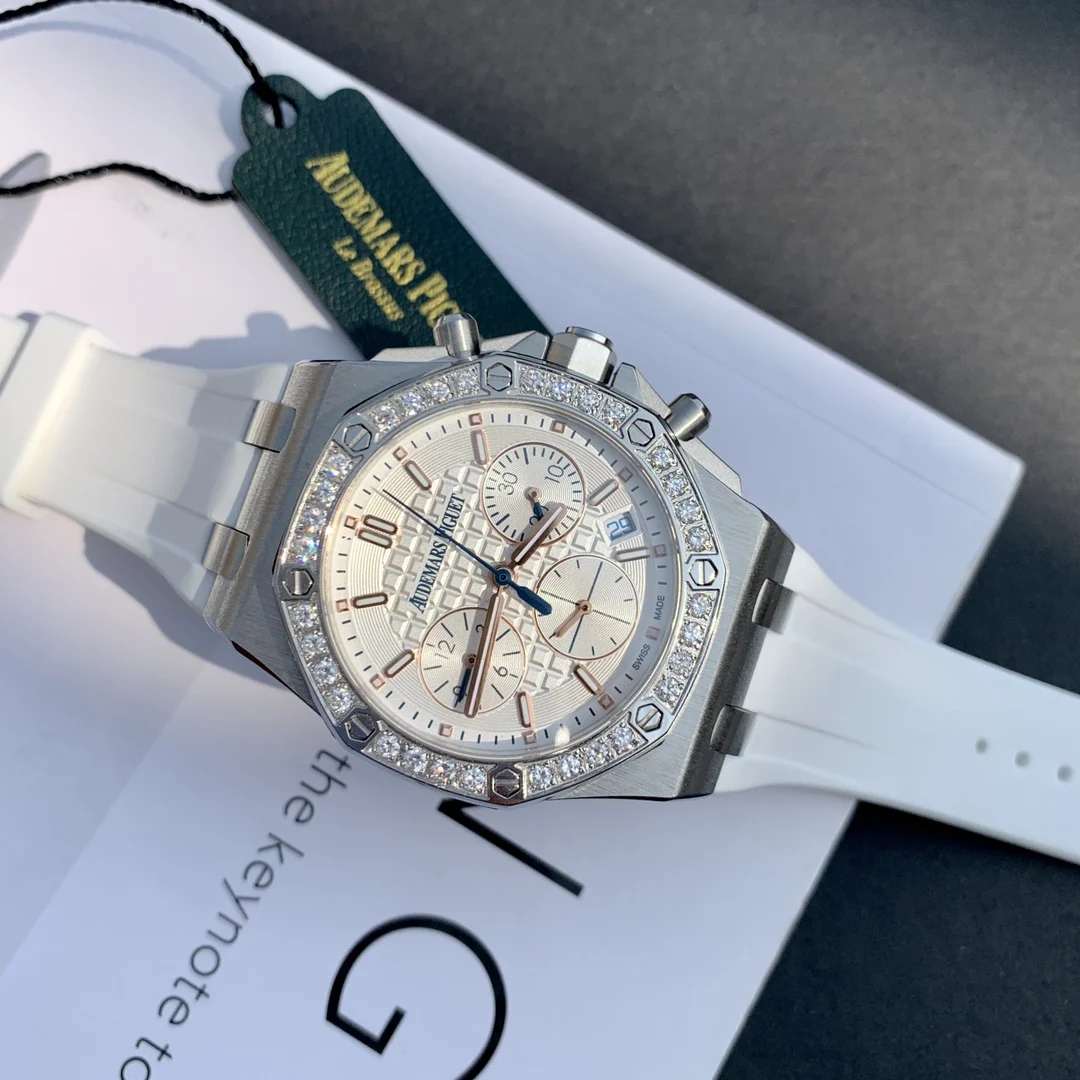 Audemars Piguet Royal Oak Offshore — photographed off the sweep