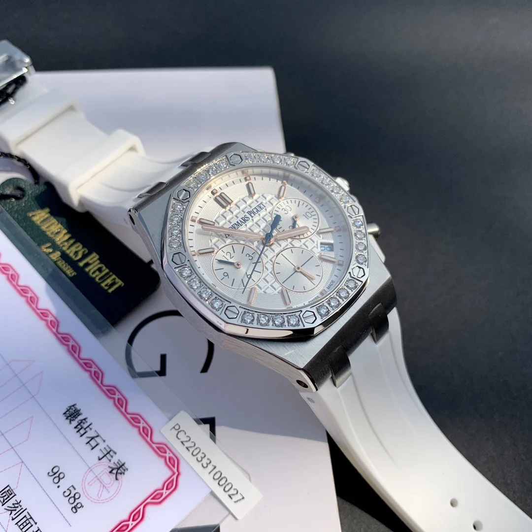Audemars Piguet Royal Oak Offshore — photographed off the sweep