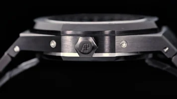 Audemars Piguet Royal Oak Perpetual Calendar 26574ST.OO.1220ST.01 — photographed off the sweep