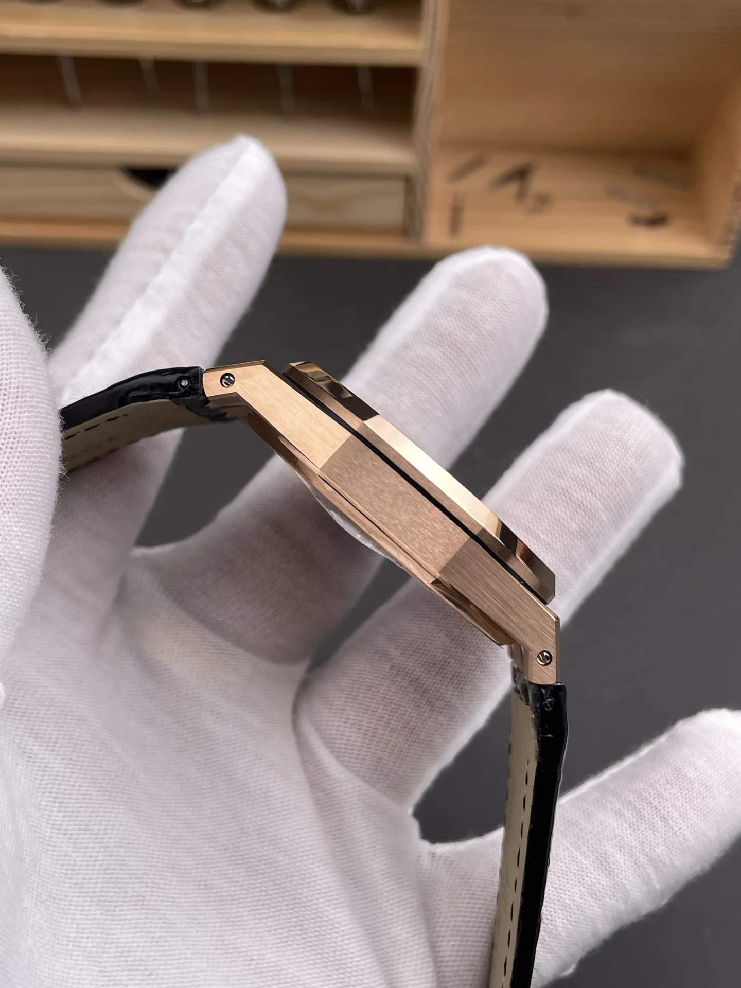 Audemars Piguet Royal Oak Rose Gold 15510 — photographed off the sweep