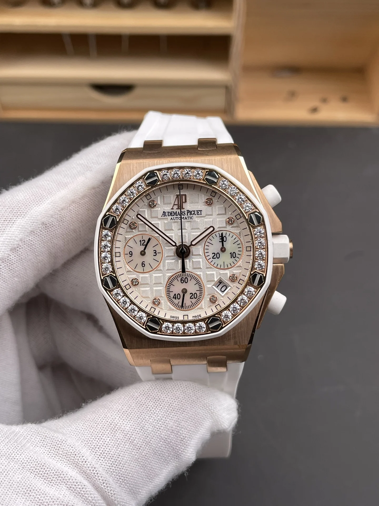 Audemars Piguet Royal Oak Rose Gold 26048 — photographed off the sweep