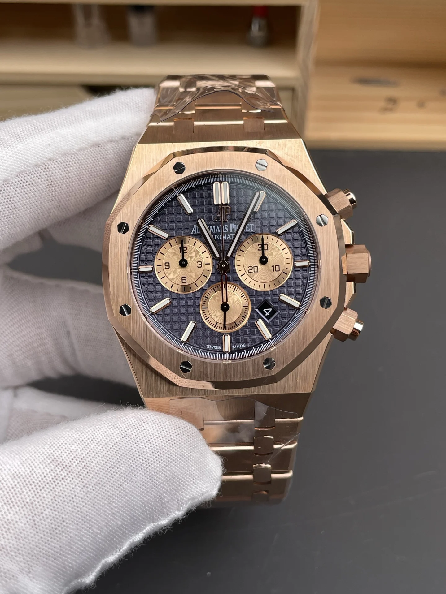 Audemars Piguet Royal Oak Rose Gold Blue Dial 26331OR 41mm — photographed off the sweep