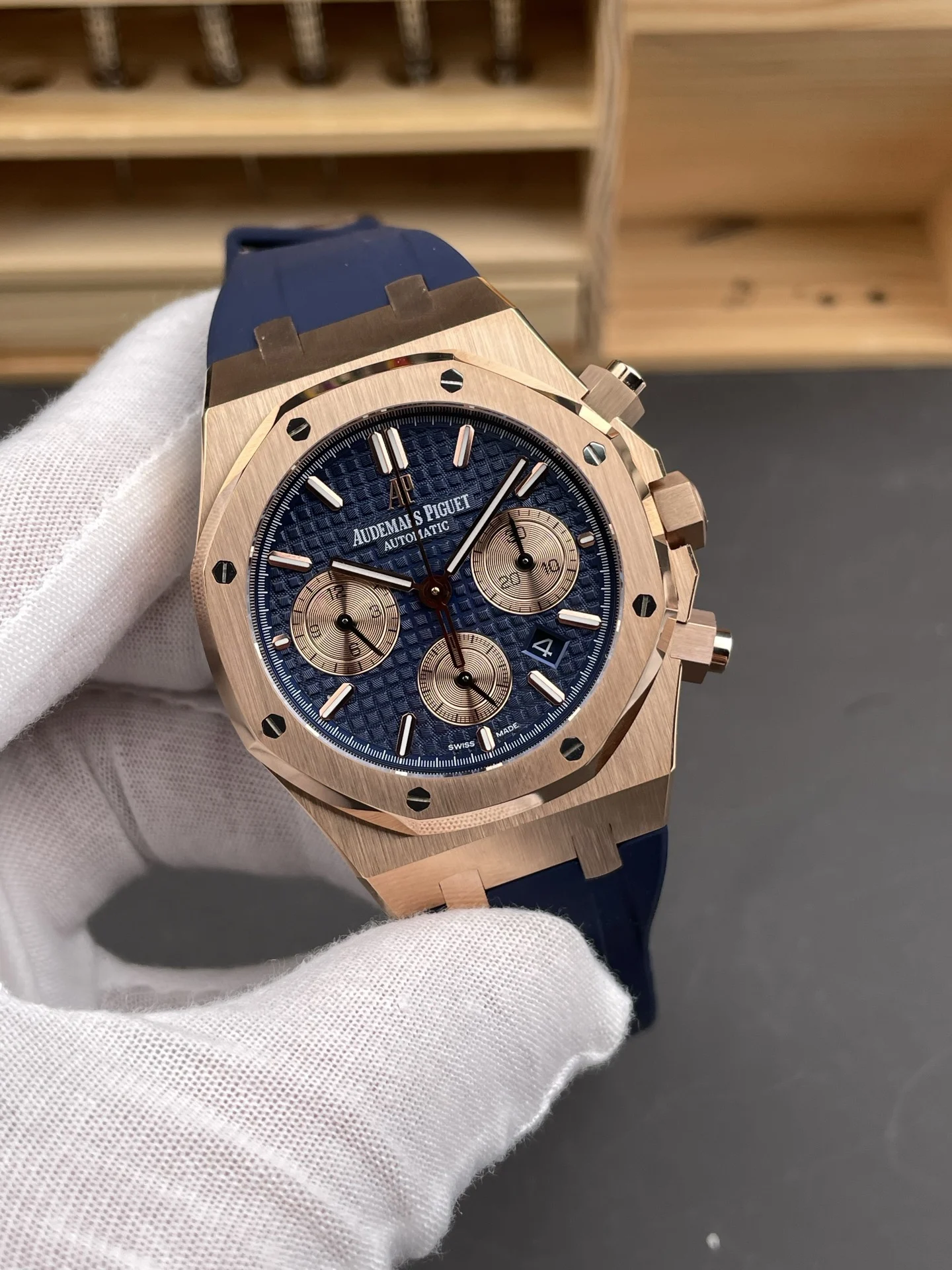 Audemars Piguet Royal Oak Rose Gold Blue Dial 26331OR 41mm — photographed off the sweep