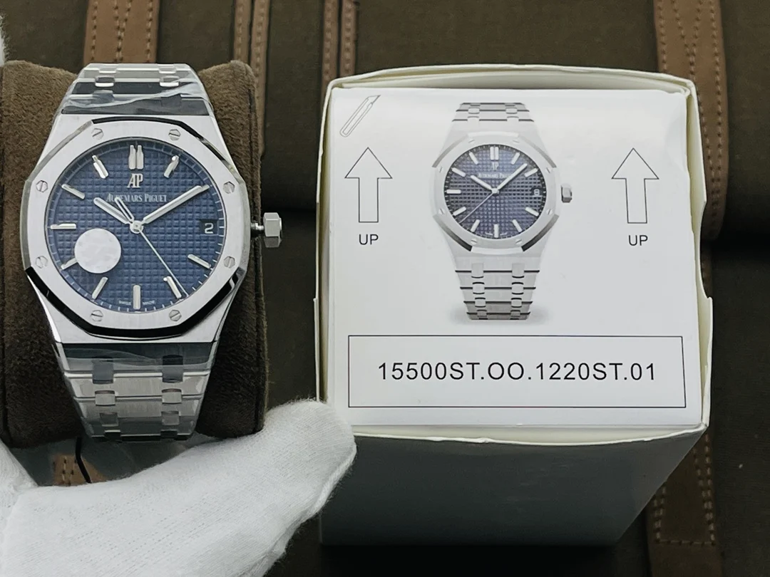 Audemars Piguet Royal Oak Steel 15500 — photographed off the sweep