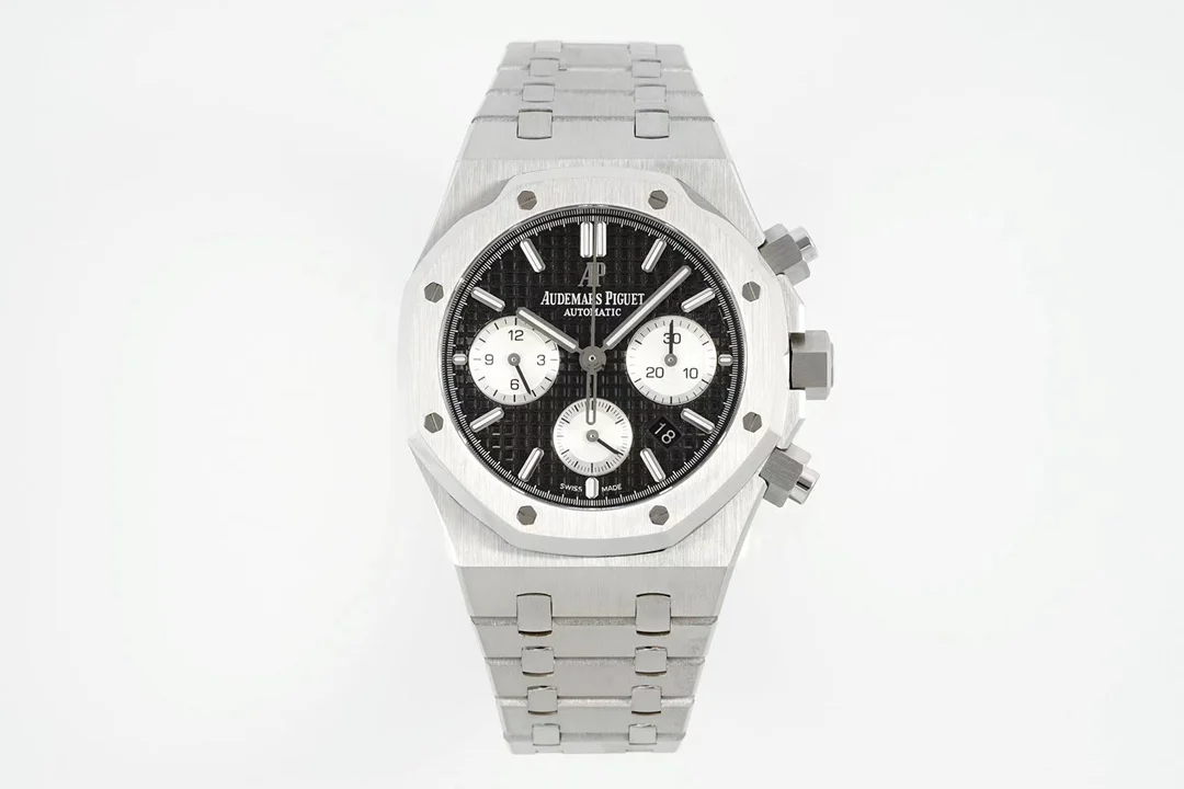 Audemars Piguet Royal Oak Steel 26331OR 41mm — detail