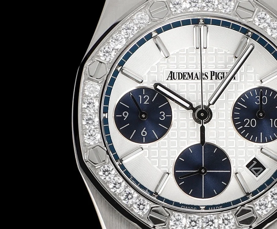 Audemars Piguet Royal Oak Steel 37mm — photographed off the sweep