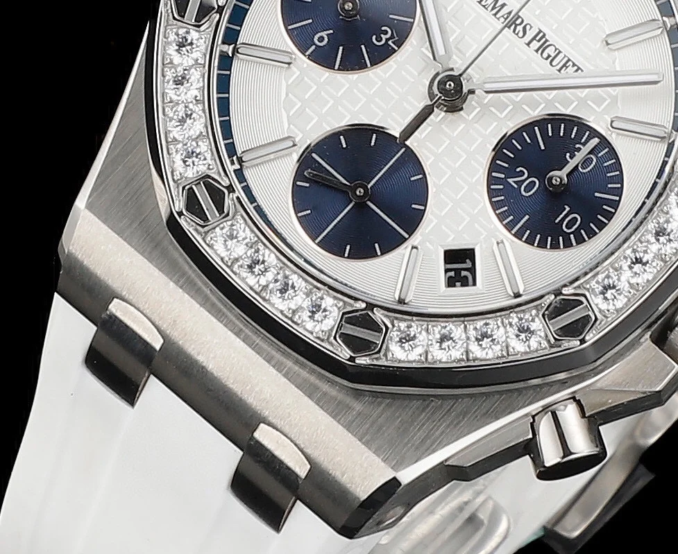 Audemars Piguet Royal Oak Steel 37mm — photographed off the sweep