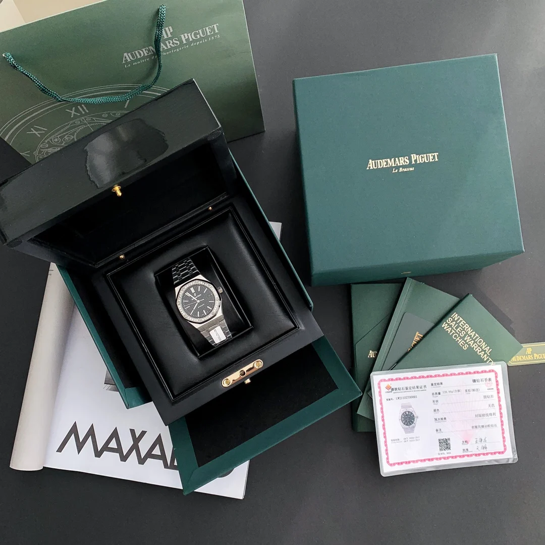 Audemars Piguet Royal Oak Steel Diamond-Set 37mm