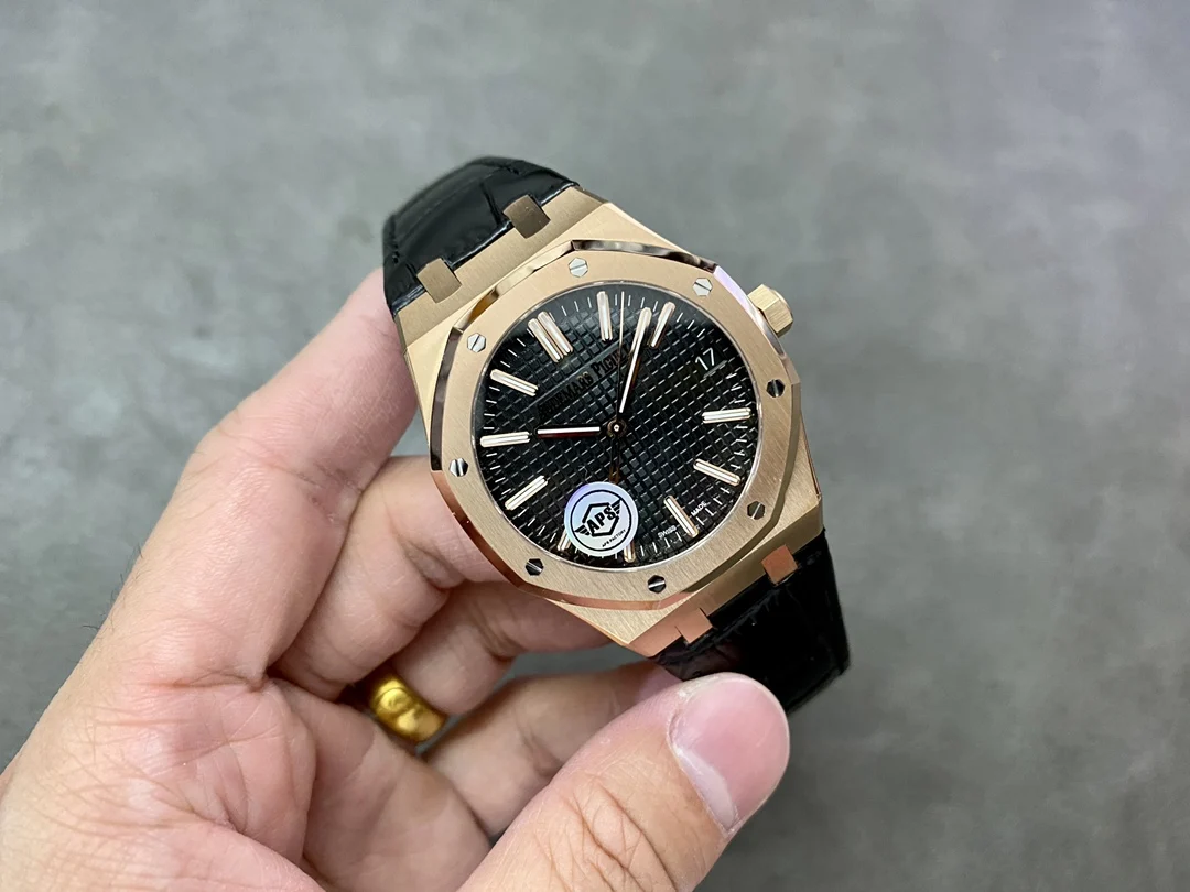 Audemars Piguet Royal Oak Steel — photographed off the sweep
