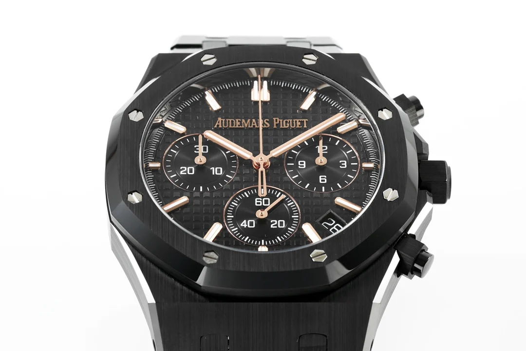 Audemars Piguet Royal Oak Tapisserie Ceramic 26240 — detail