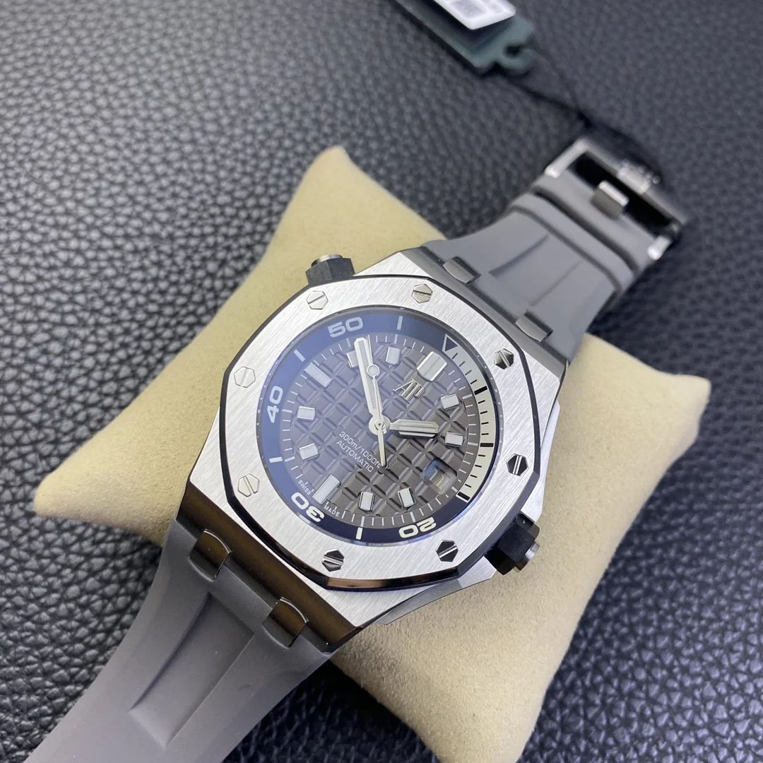 Audemars Piguet Royal Oak Tapisserie Ceramic Black Dial 15720 42mm — photographed off the sweep