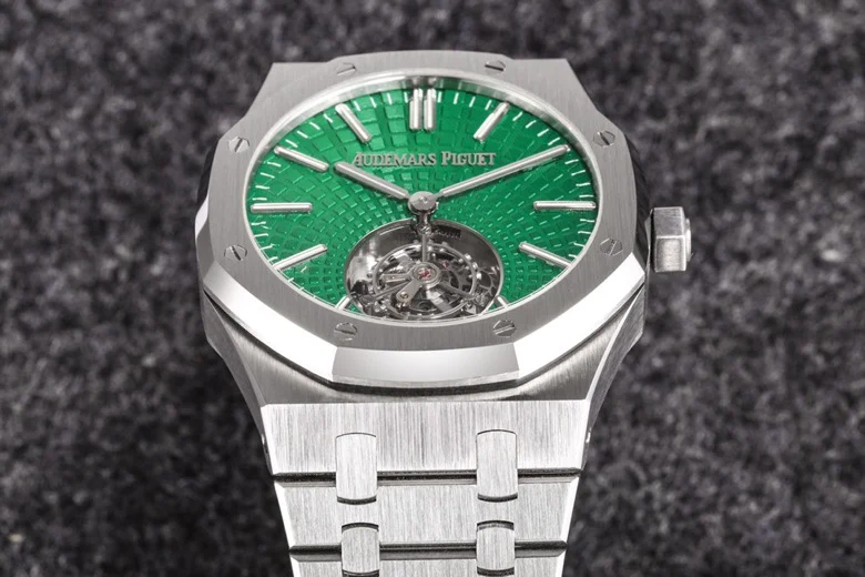 Audemars Piguet Royal Oak Tourbillon 26530ST.OO.1220ST.01 — photographed off the sweep
