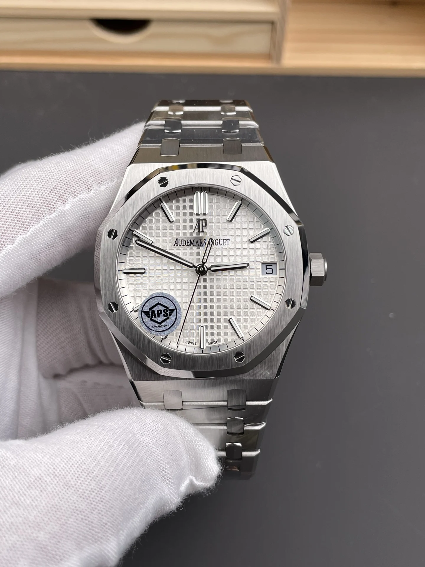 Audemars Piguet Royal Oak White Dial 15500 41mm