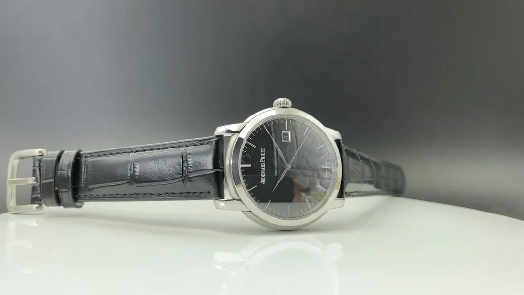 Audemars Piguet Steel — photographed off the sweep