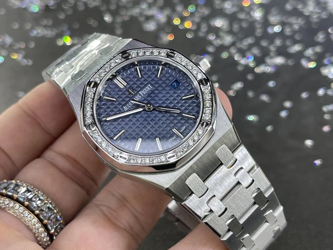 Audemars Piguet White Gold — photographed off the sweep