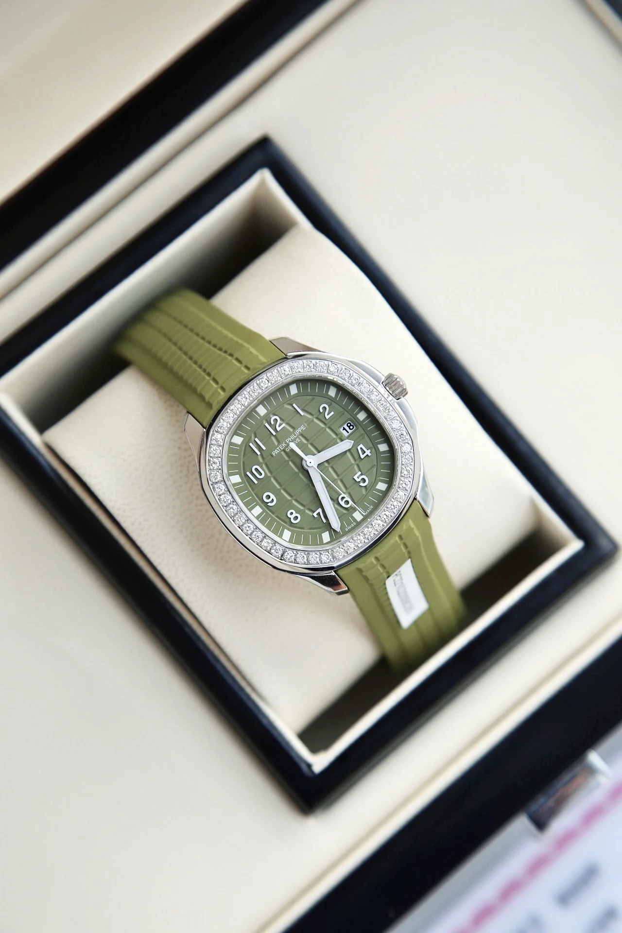 Avocado Green — photographed off the sweep