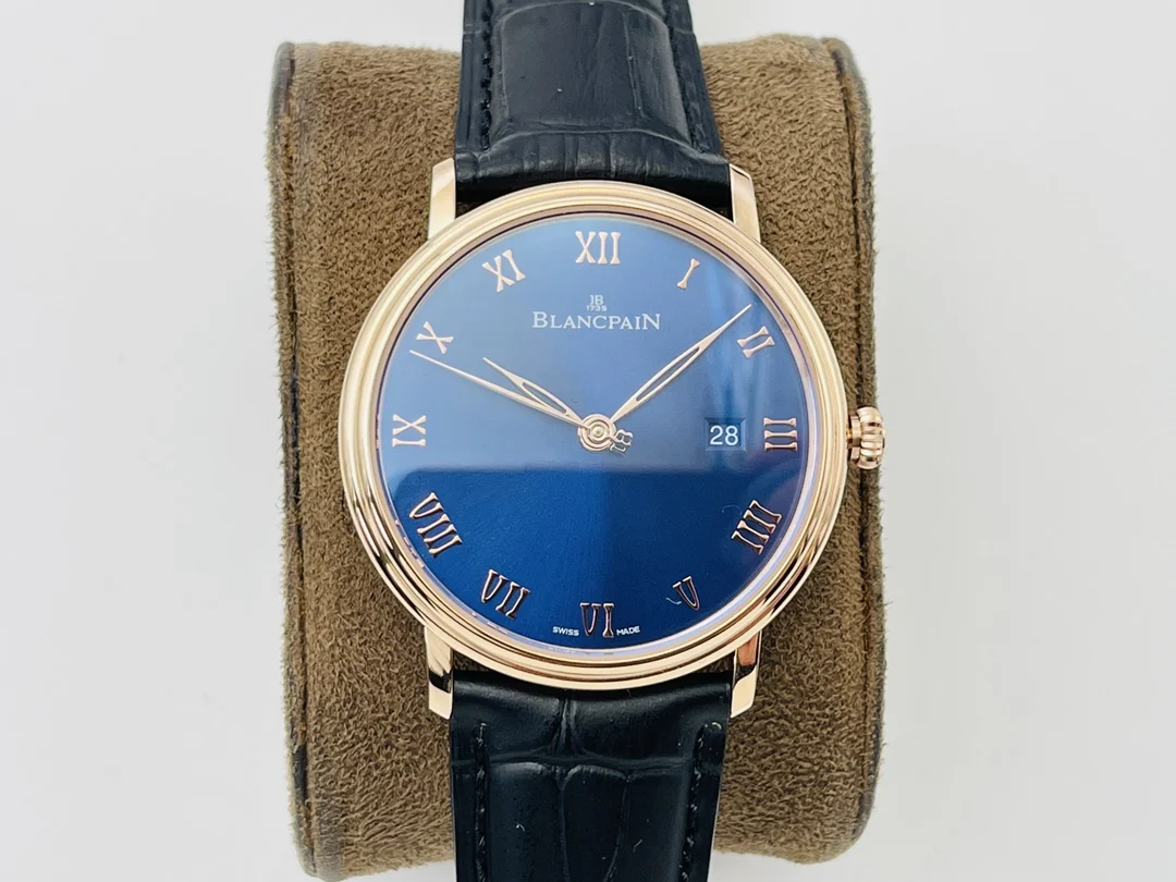 Blancpain Yellow Gold — photographed off the sweep
