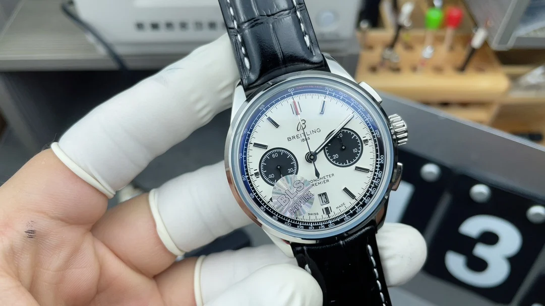BLS Collection B01 Timer — photographed off the sweep