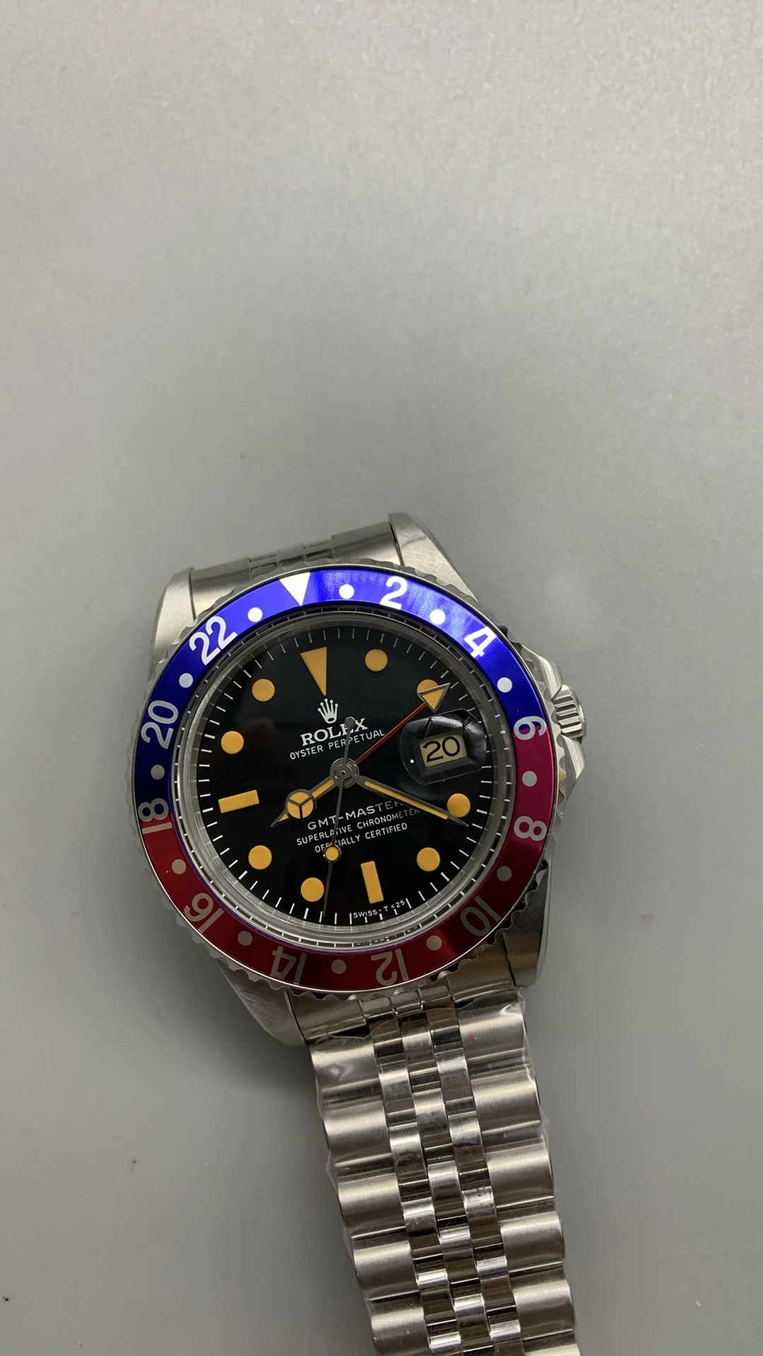 BPF, Retro GMT, 2824 — photographed off the sweep
