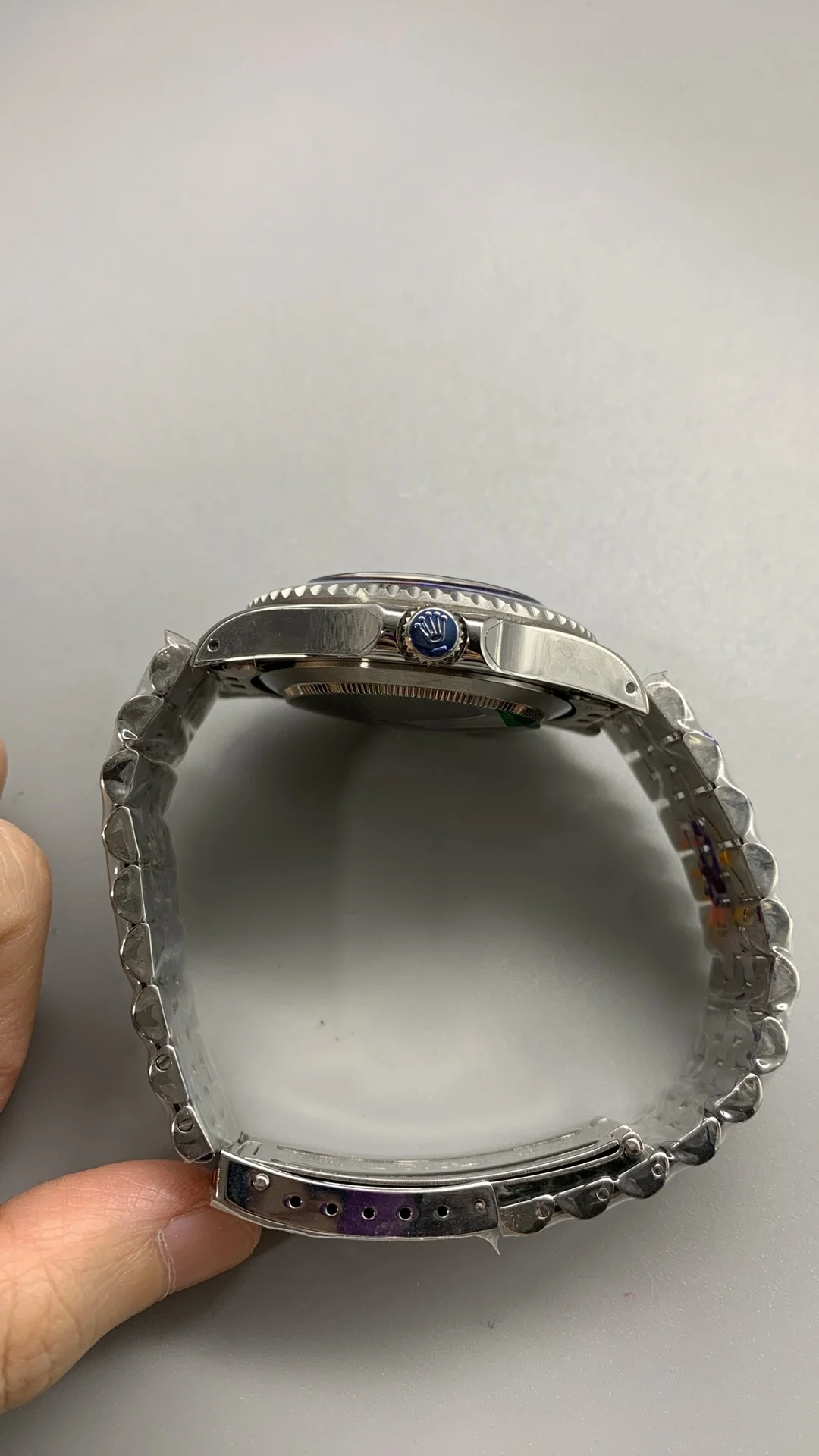 BPF, Retro GMT, 2824 — photographed off the sweep