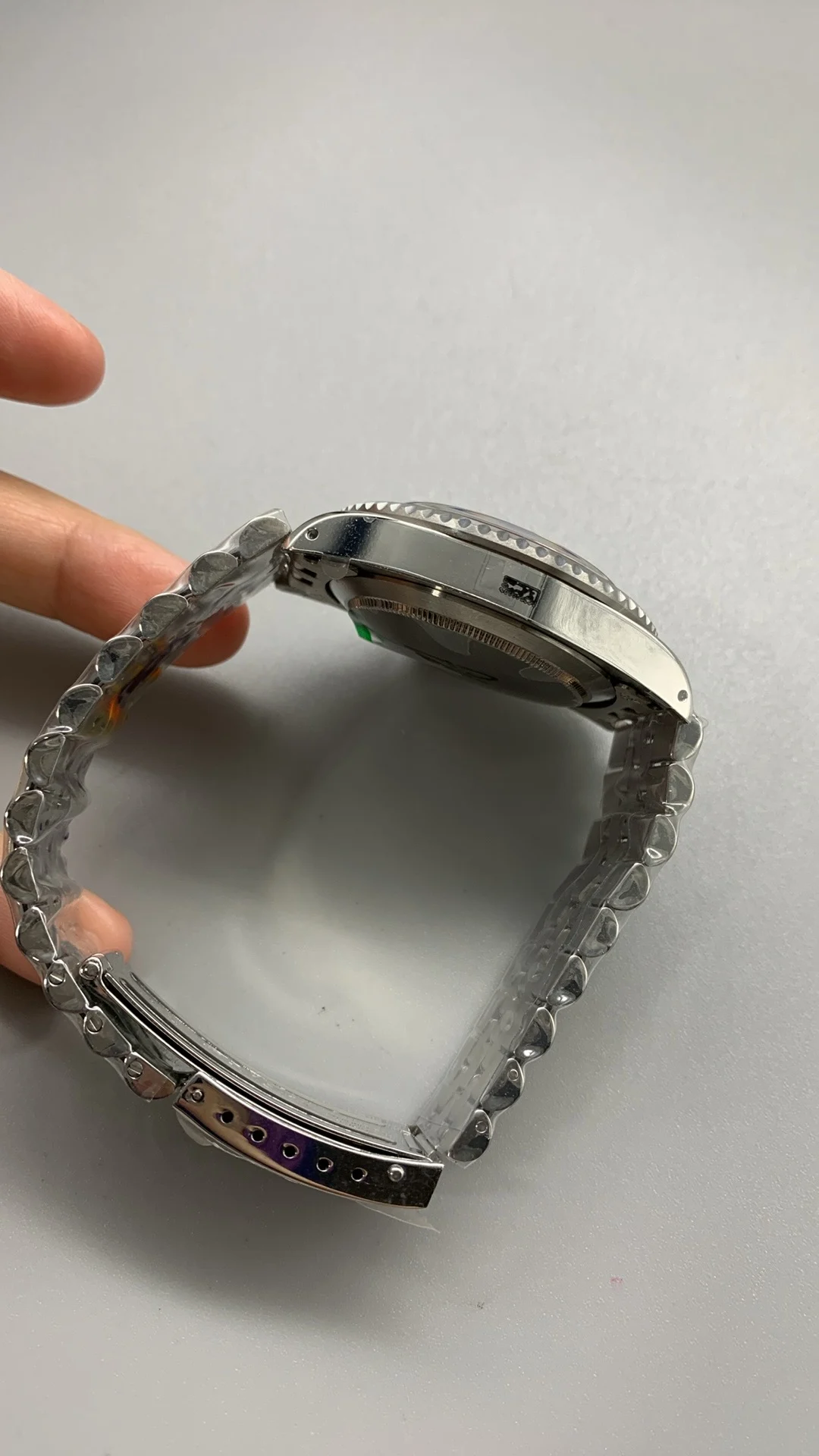BPF, Retro GMT, 2824 — photographed off the sweep