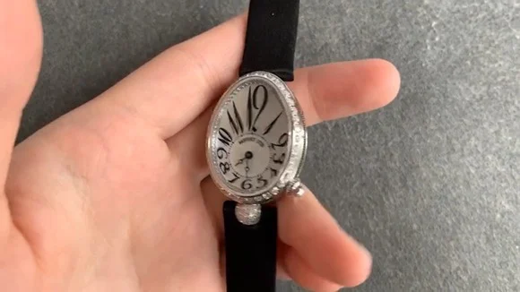 Breguet Reine de Naples 36.5 × 28.5mm
